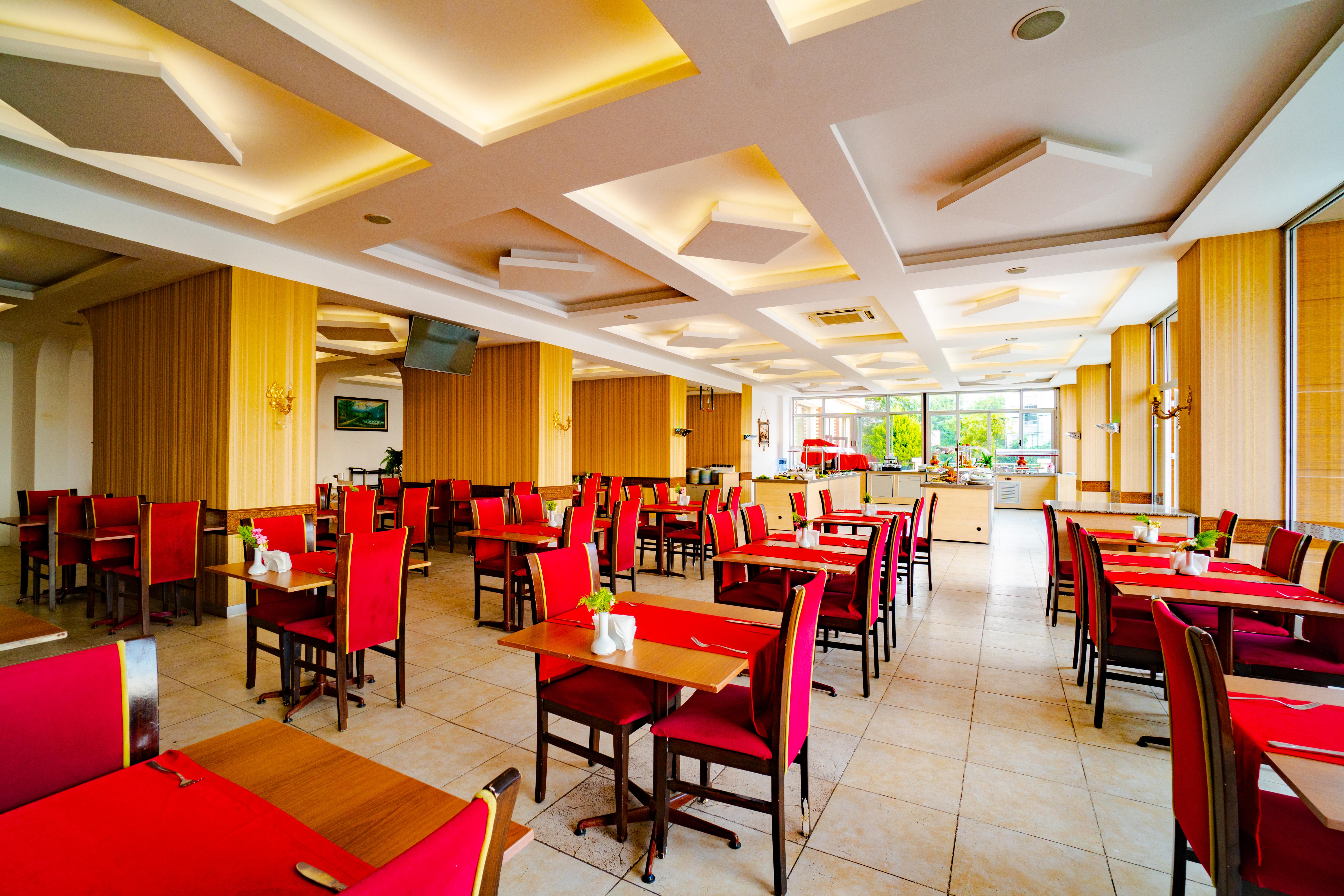 Royal Palace Kusadasi Hotel エクステリア 写真